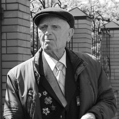 Куряне прощаются с ветераном и Почётным гражданином города Анатолем Сергеевым