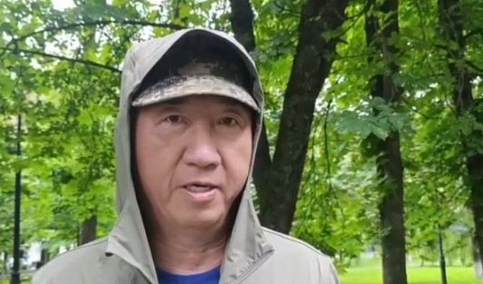 Китайский журналист Лу Юйгуан, получивший ранение в Курской области  идет на поправку