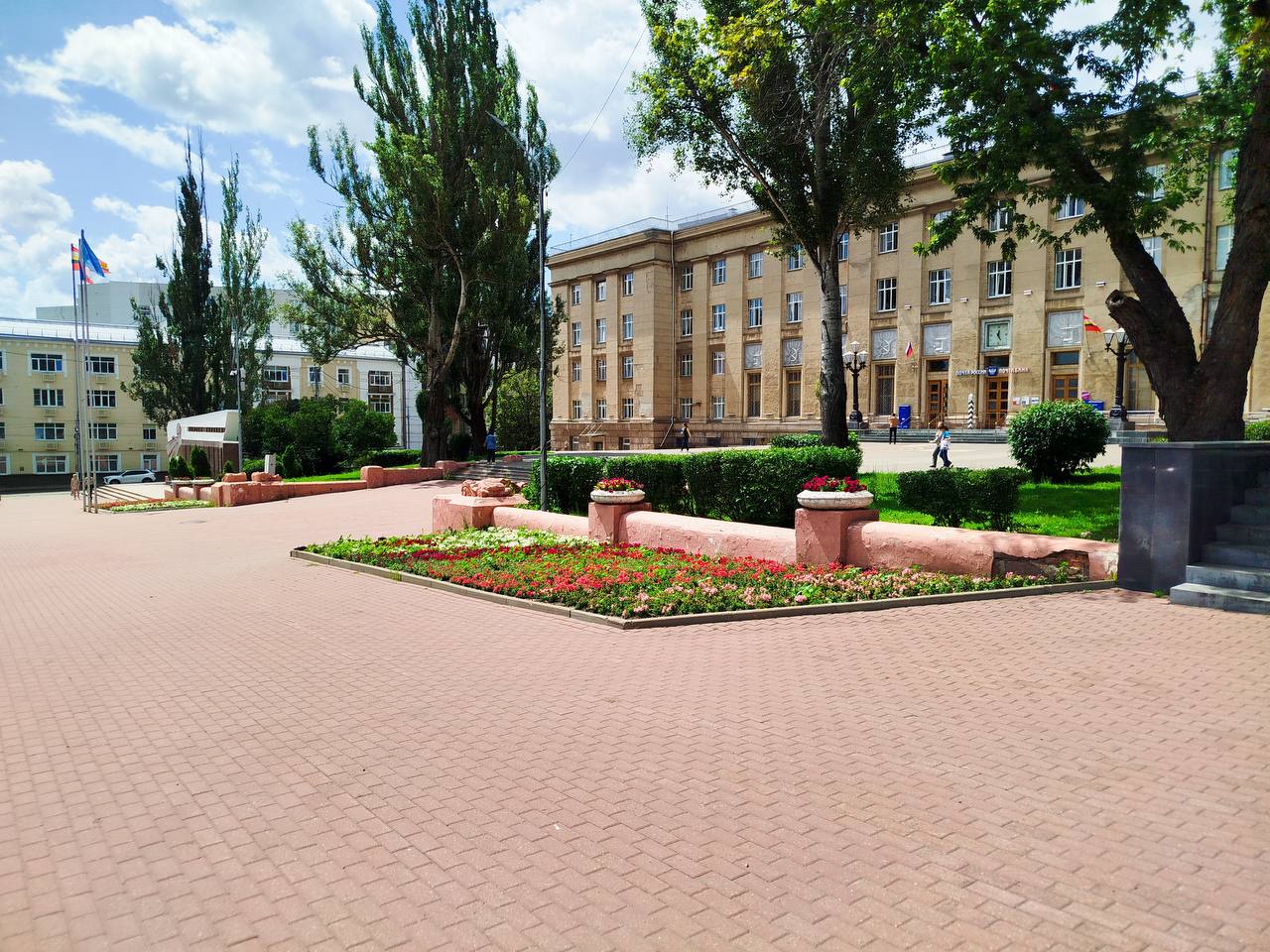 Для отдыха курян благоустроят территорию сквера около озера на Студенческой