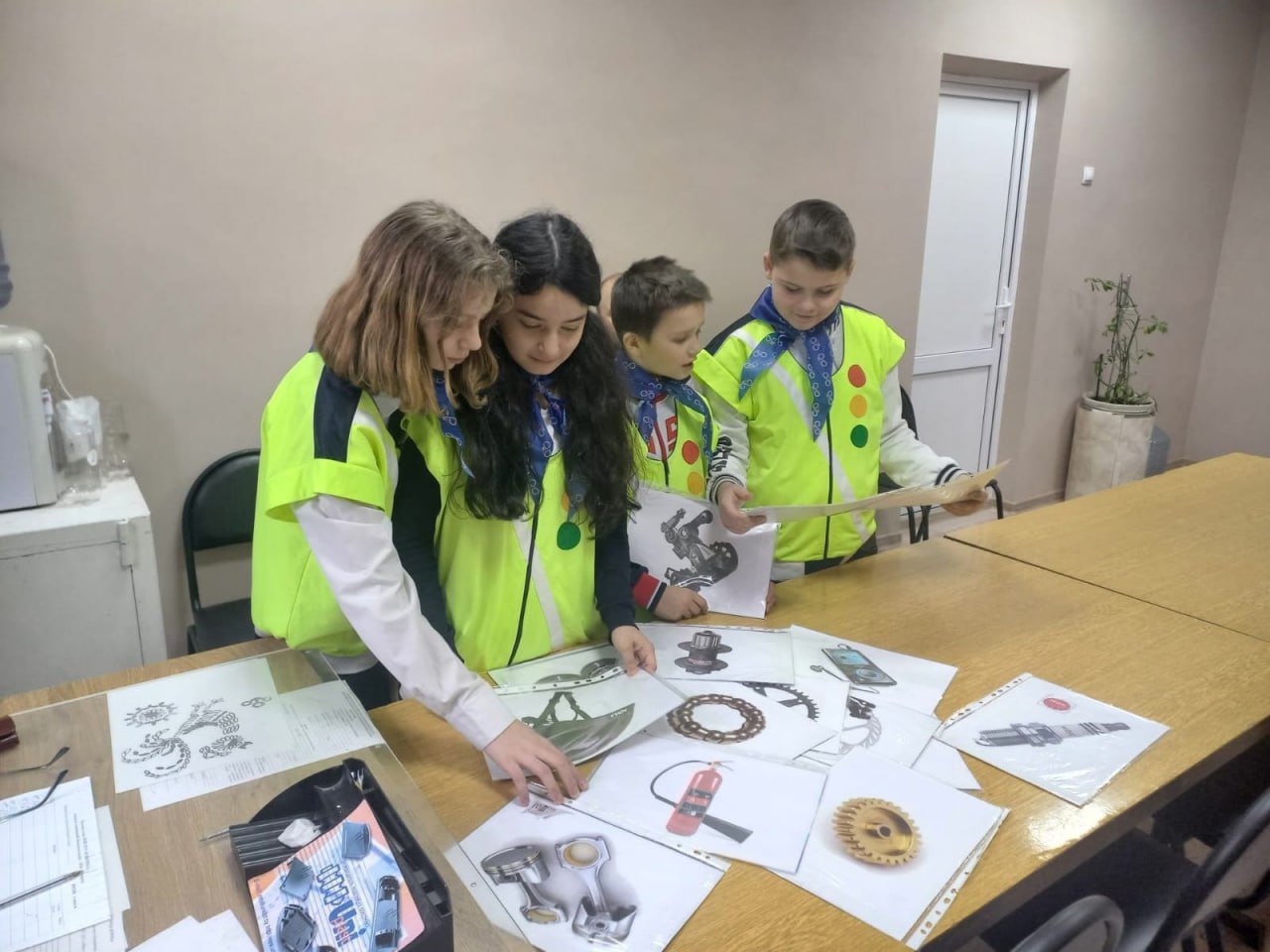 Курские школьники приняли участие в конкурсе юных инспекторов движения