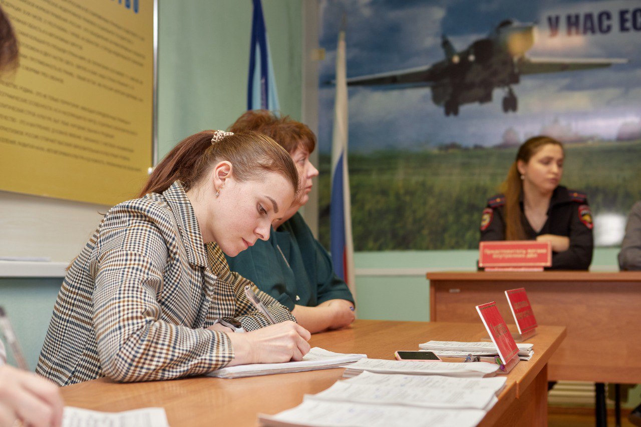Почти 100 курян привлечены к административной ответственности за уклонение от призыва