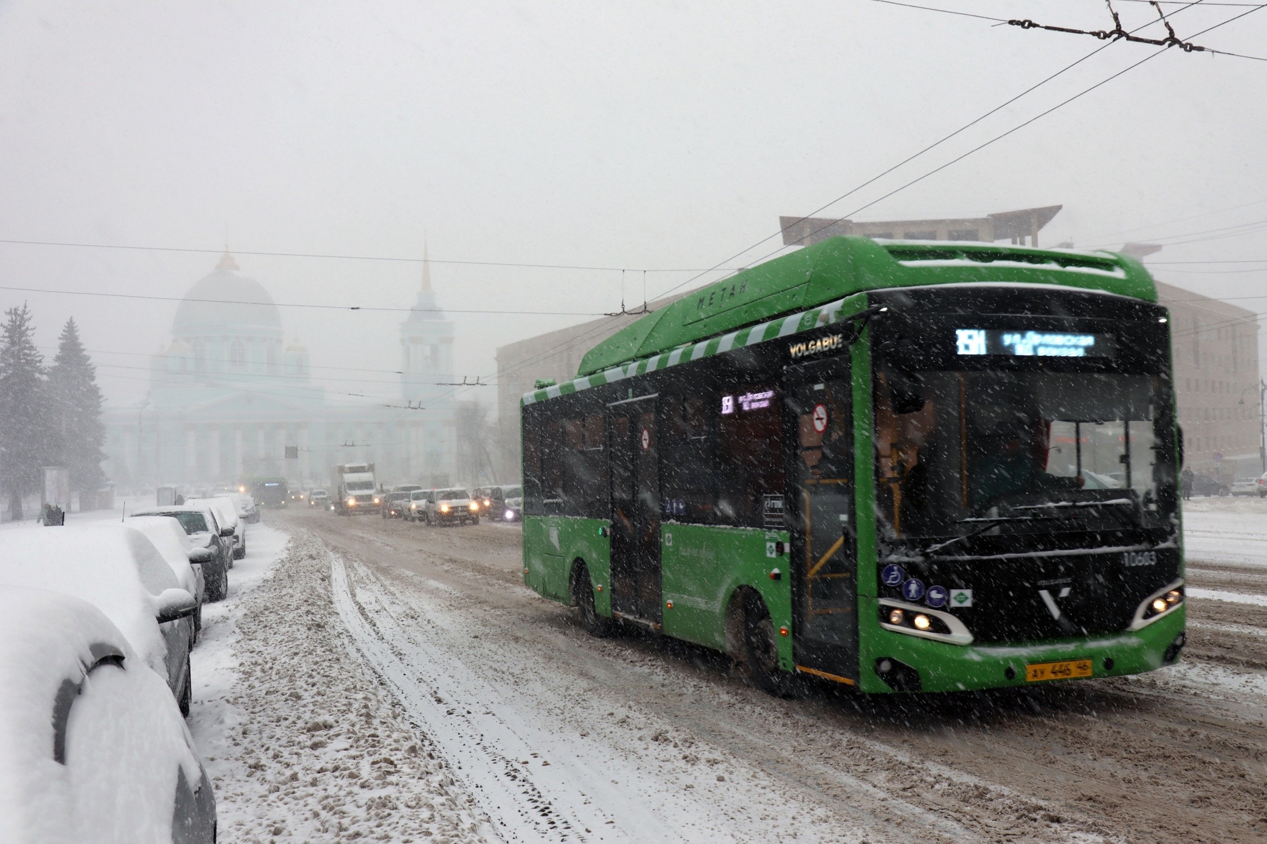 Из-за снегопада общественный транспорт в Курске ходит со сбоями