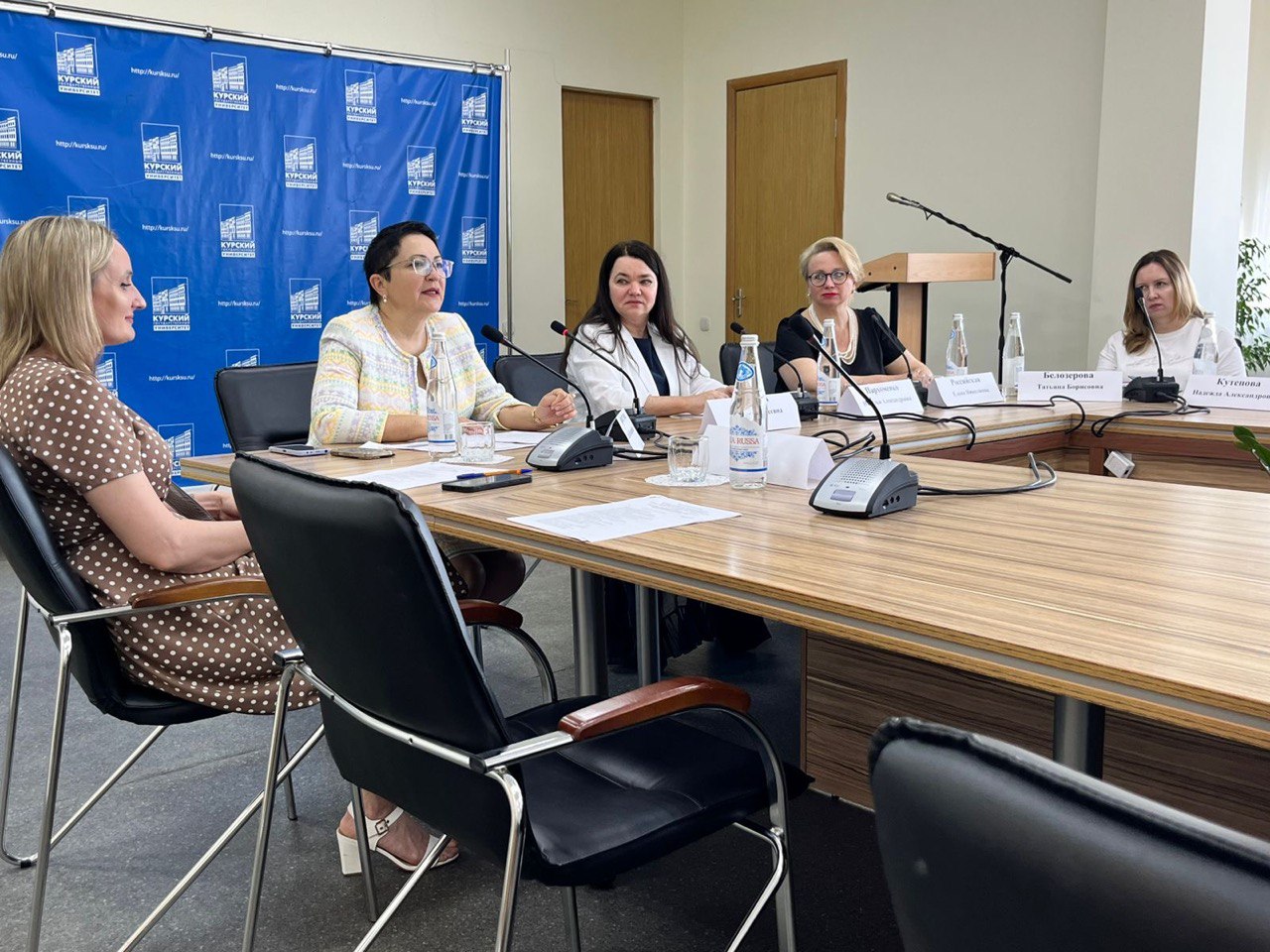 В Курске проходит конкурс проектов в помощь семьям СВО
