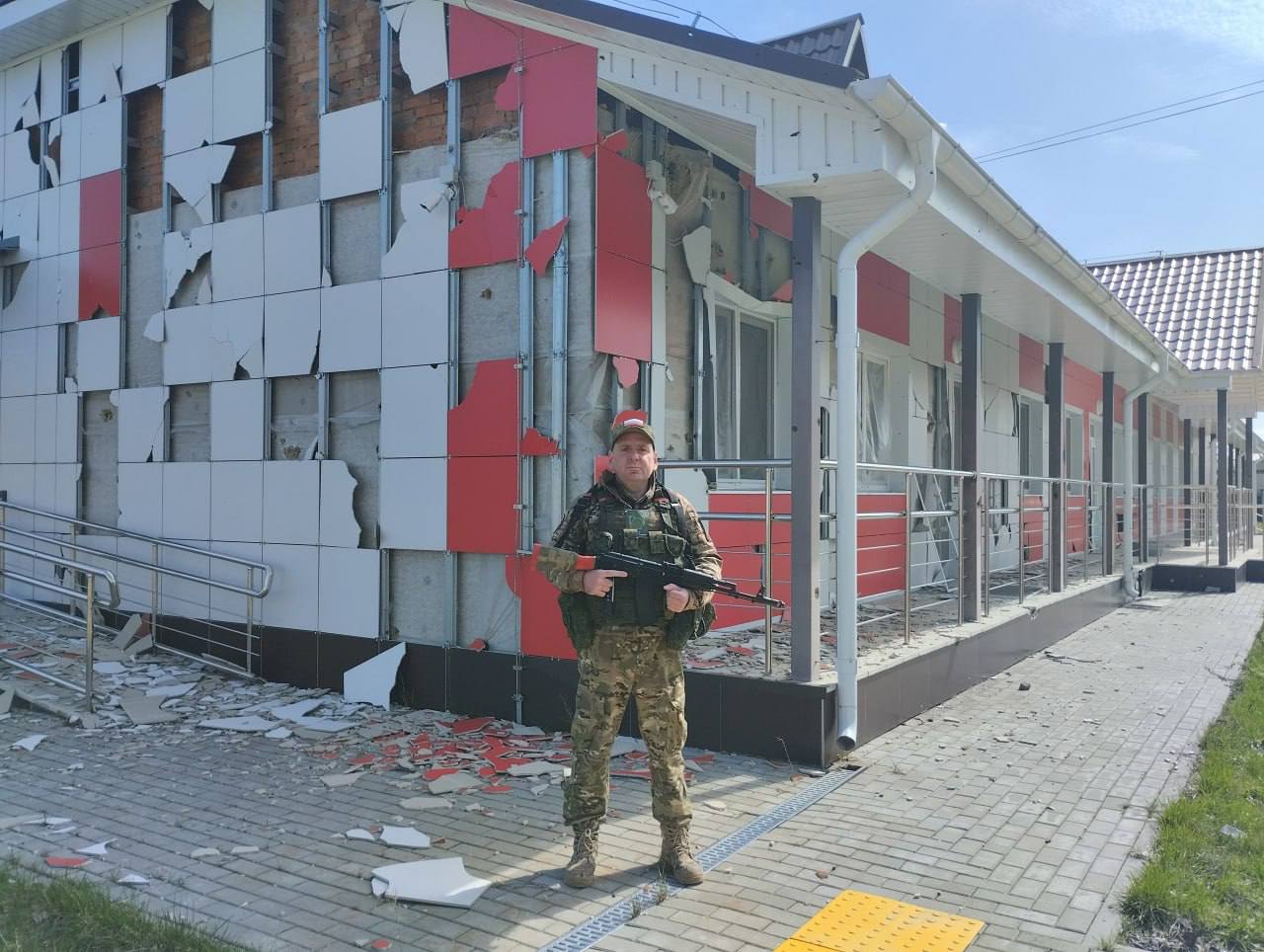 Сергей Котляров поблагодарил Сергея Брежнева за службу в отряде «БАРС-Курск»