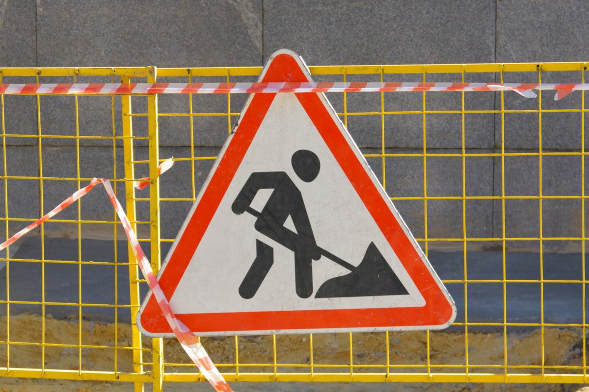 В Курске участок улицы 2-й Рабочей закрыт для движения транспорта до 1 марта